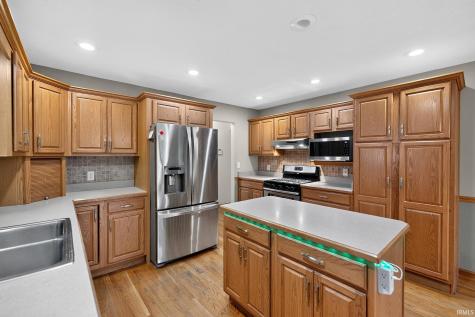18670 Wilson Drive Goshen IN 46528