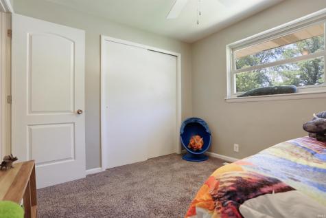 5607 Twickingham Drive Evansville IN 47711