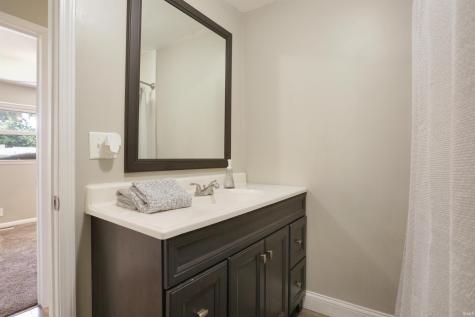 5607 Twickingham Drive Evansville IN 47711