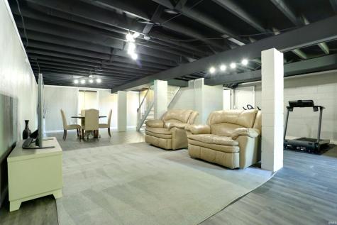 5607 Twickingham Drive Evansville IN 47711