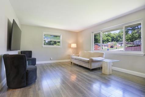 5607 Twickingham Drive Evansville IN 47711
