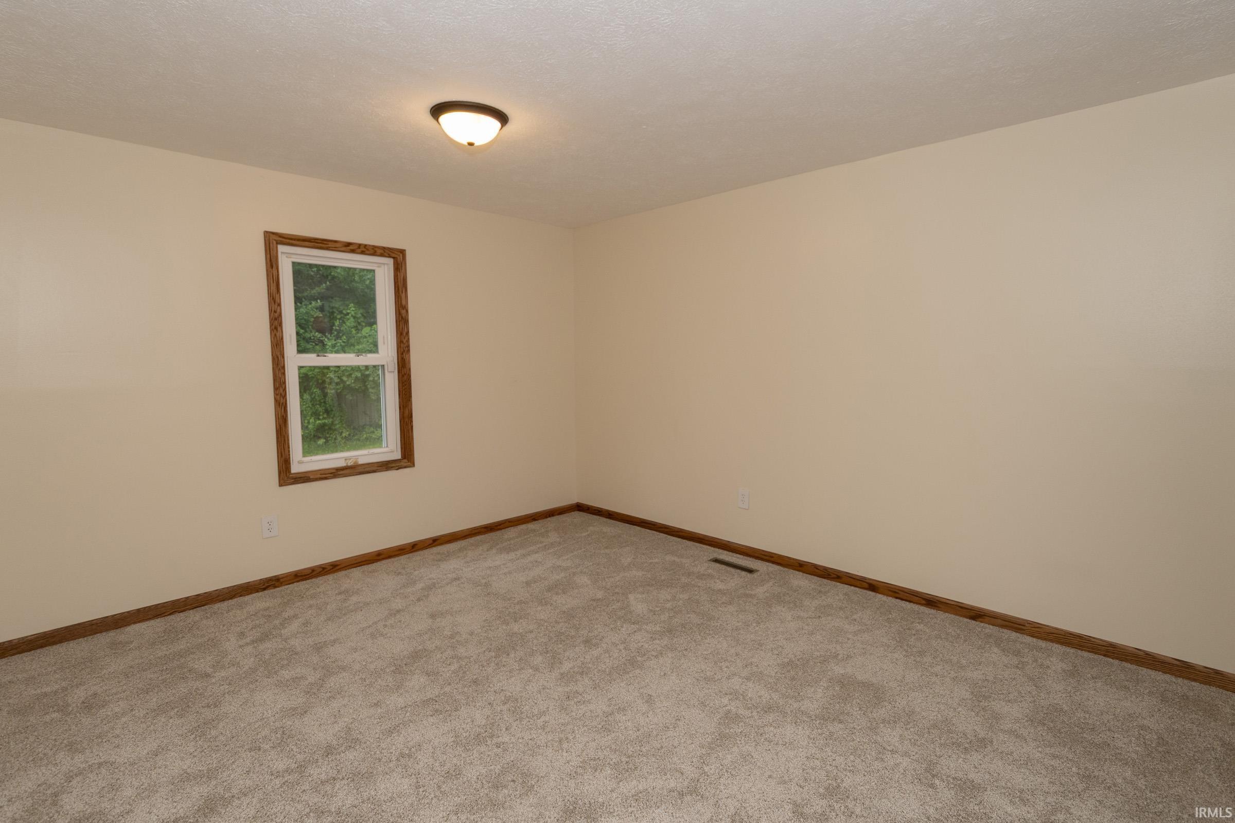 26490 Southport Drive South Bend IN 46628
