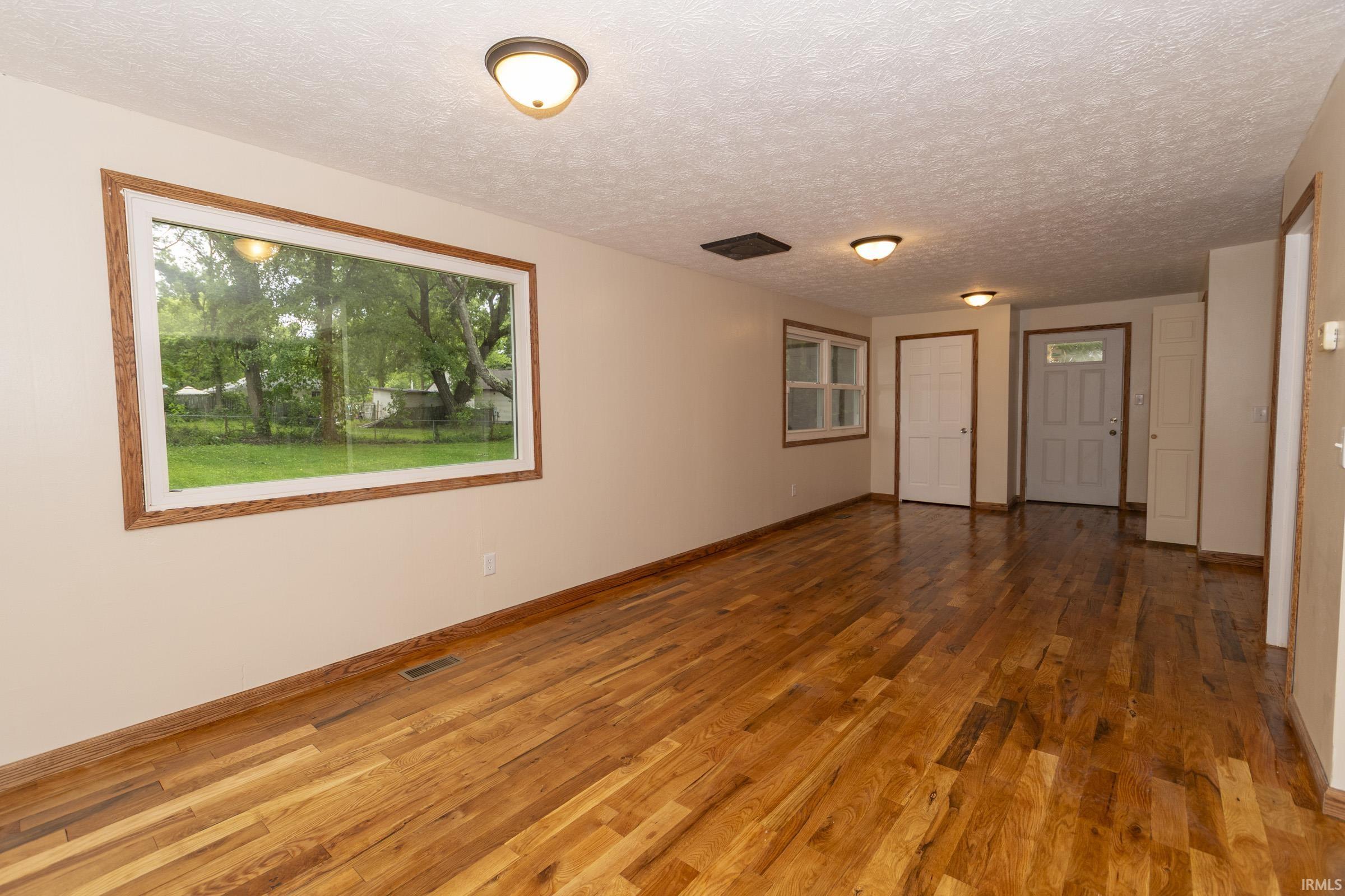 26490 Southport Drive South Bend IN 46628