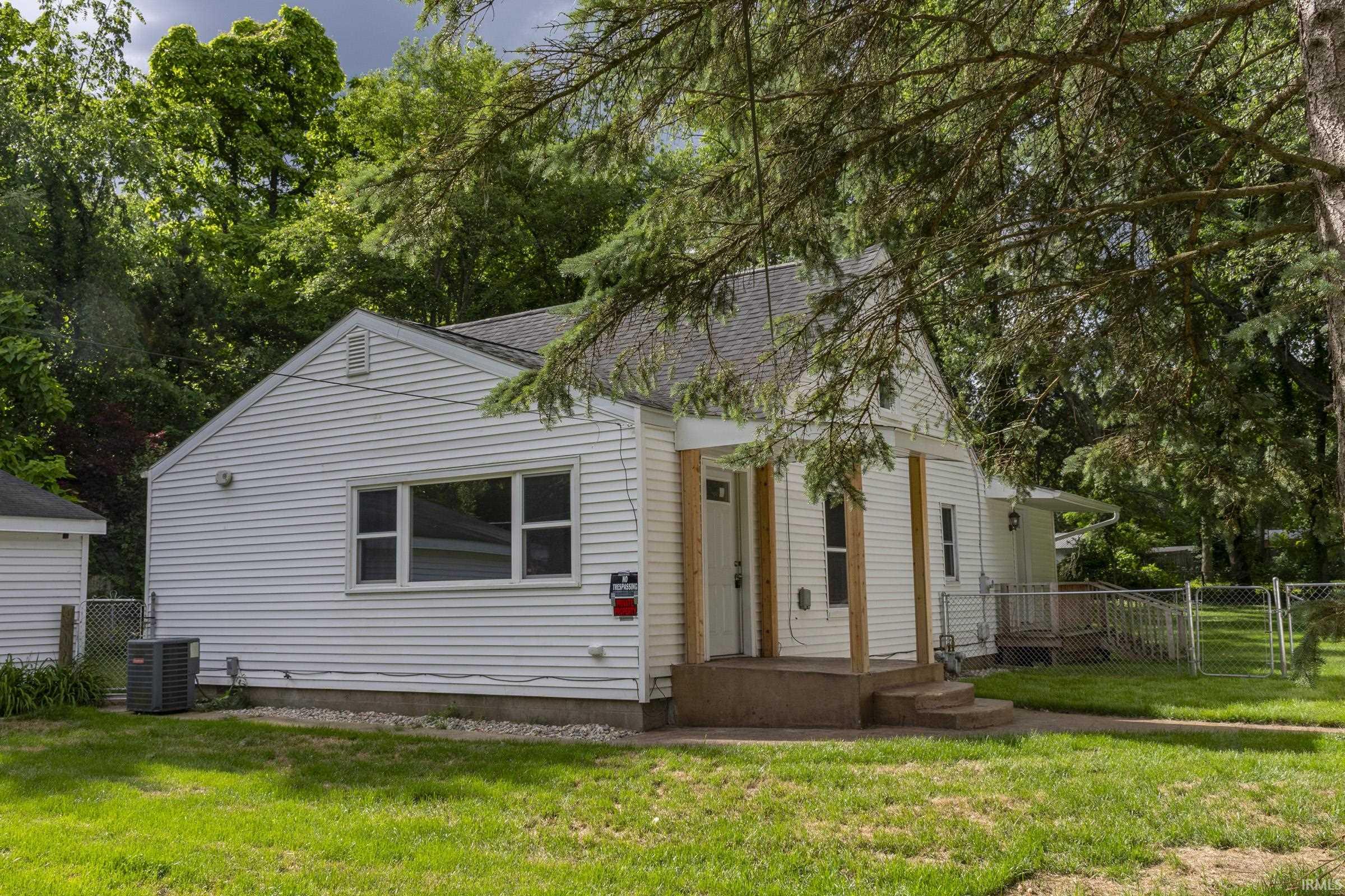 26490 Southport Drive South Bend IN 46628