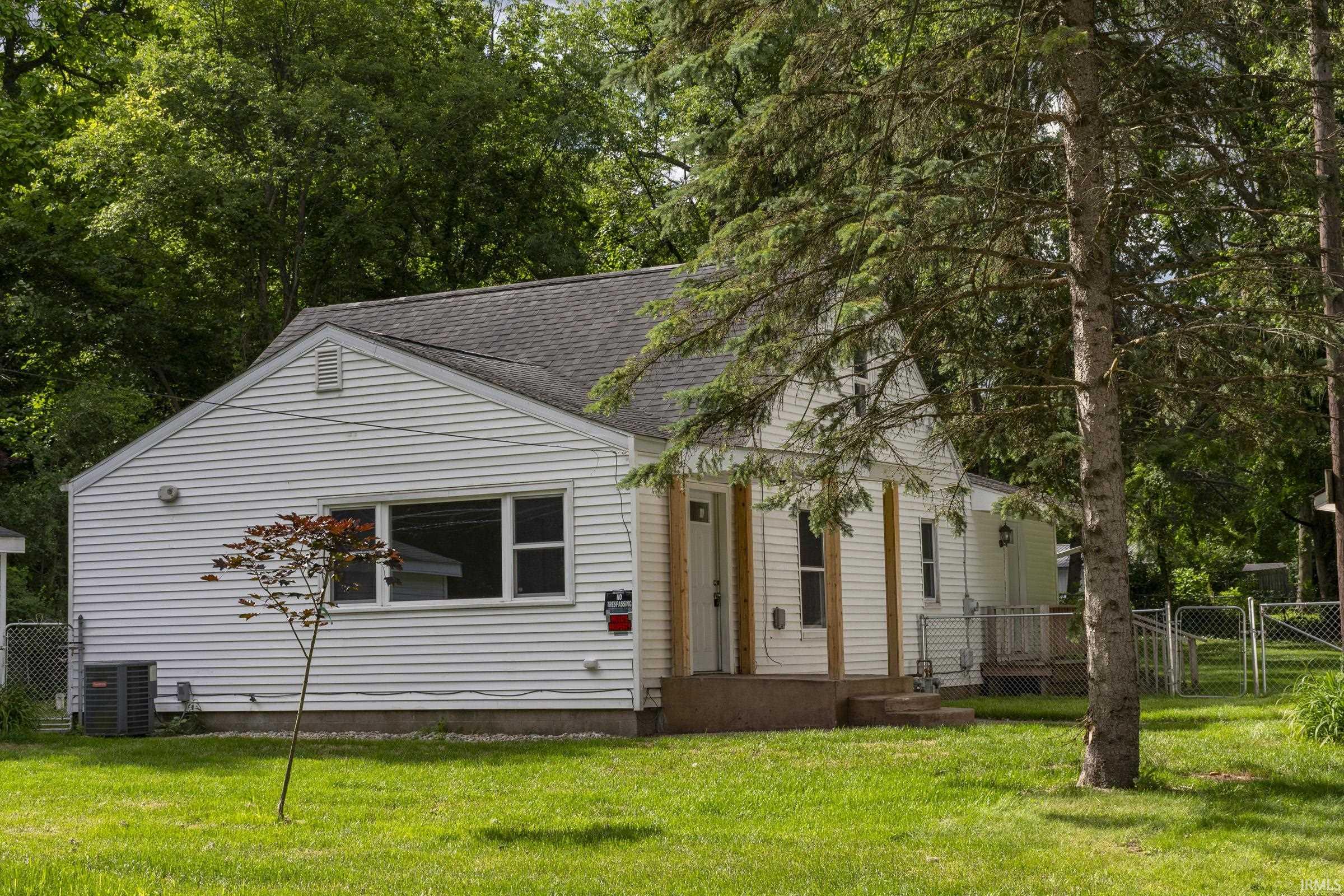 26490 Southport Drive South Bend IN 46628