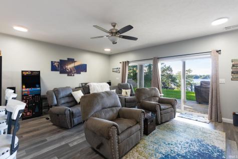 10044 N 1200 West Monticello IN 47960