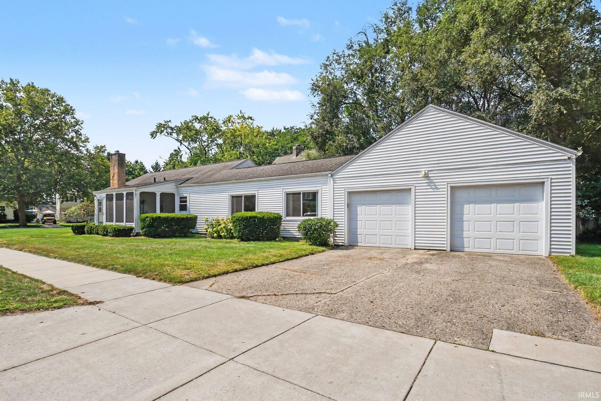 363 S Sunnyside Avenue South Bend IN 46615
