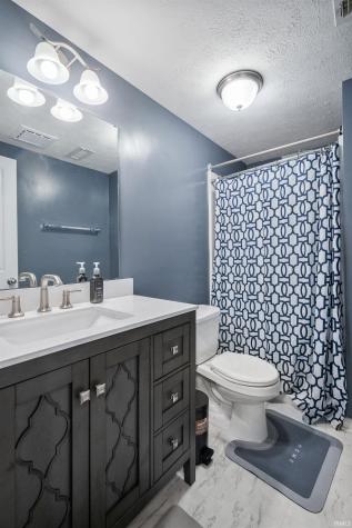 1473 Longleaf Street Avon IN 46123