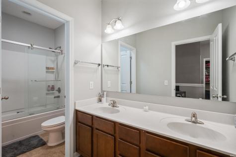 1473 Longleaf Street Avon IN 46123