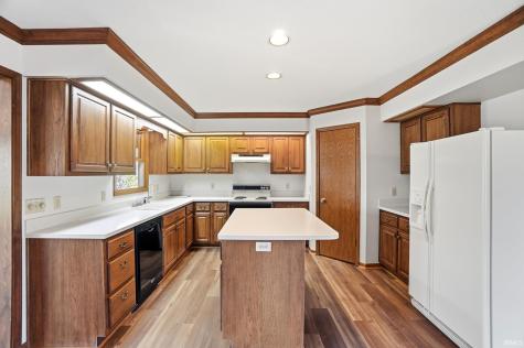 7214 Wintergreen Drive Fort Wayne IN 46814