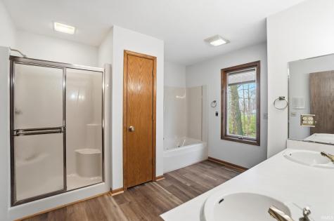 7214 Wintergreen Drive Fort Wayne IN 46814