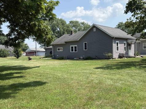 227 N Brooks Street Francesville IN 47946