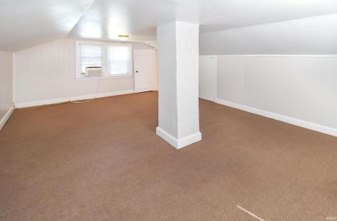 1108 Allens Lane Evansville IN 47710