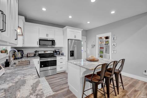 9228 S Harrodsburg Road Bloomington IN 47403