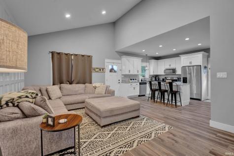 9228 S Harrodsburg Road Bloomington IN 47403