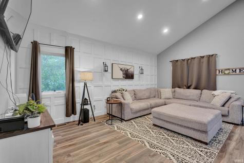 9228 S Harrodsburg Road Bloomington IN 47403