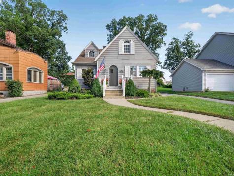 2013 Curdes Avenue Fort Wayne IN 46805