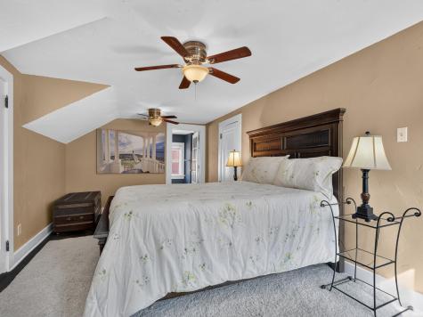 2013 Curdes Avenue Fort Wayne IN 46805