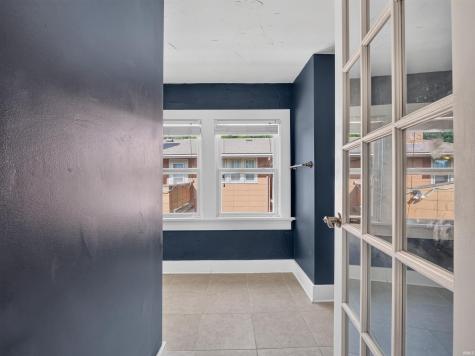 2013 Curdes Avenue Fort Wayne IN 46805