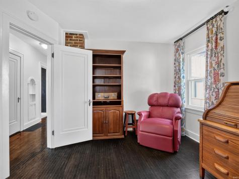 2013 Curdes Avenue Fort Wayne IN 46805