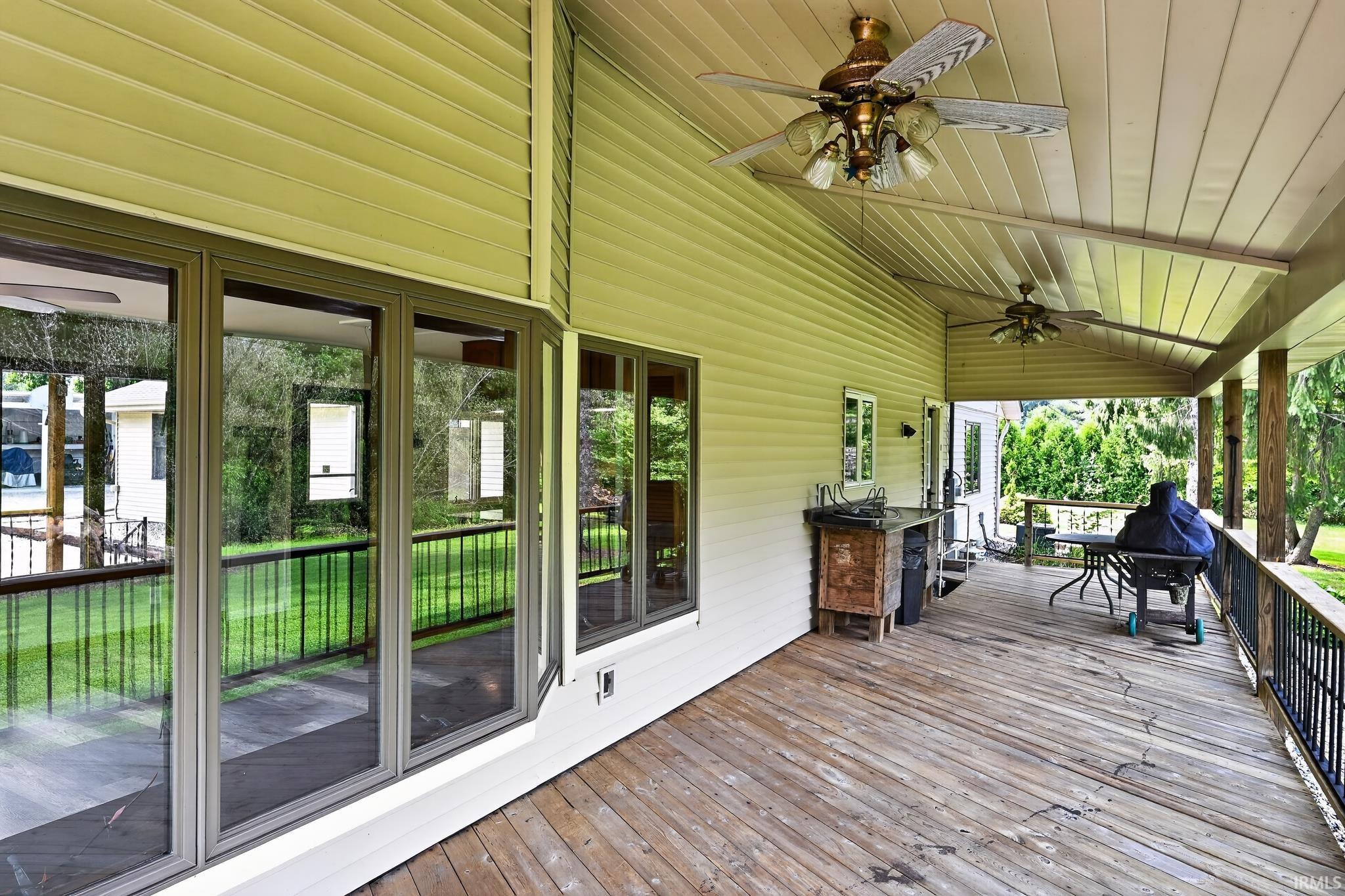 2882 E State Road 2 Rolling Prairie IN 46371