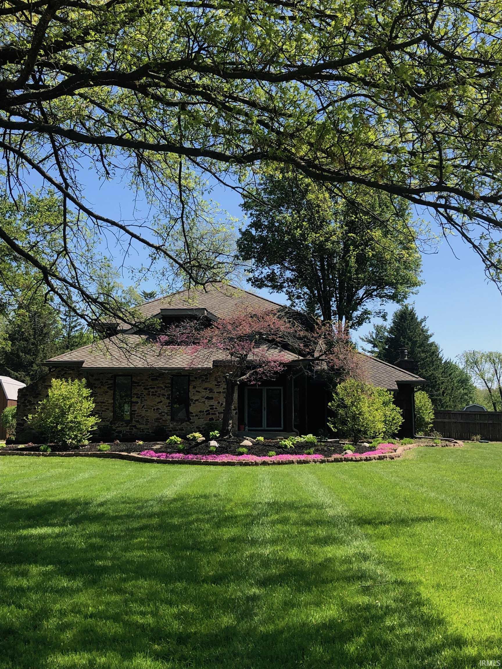 3212 Oakwood Way Marion IN 46953
