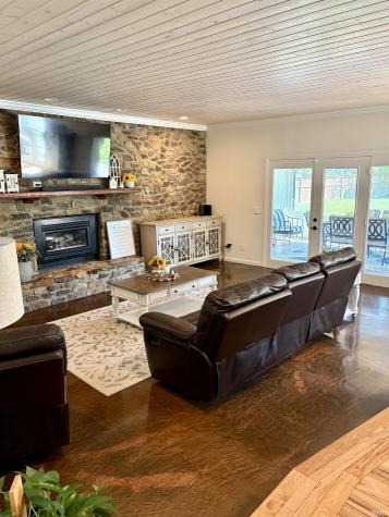3212 Oakwood Way Marion IN 46953