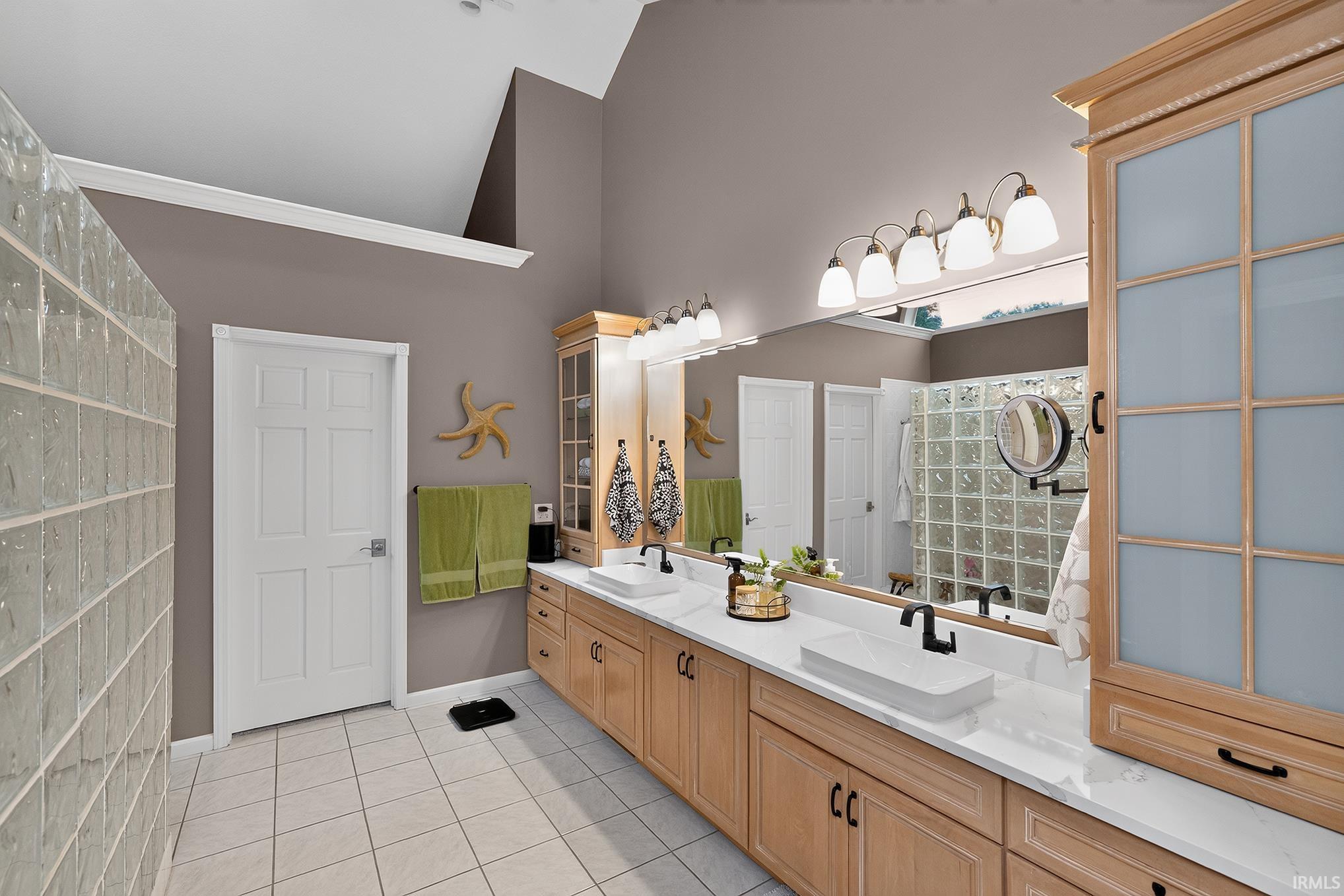 23042 Greenleaf Boulevard Elkhart IN 46514