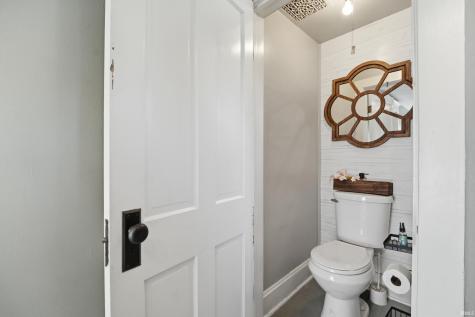 305 N Monroe Street Williamsport IN 47993