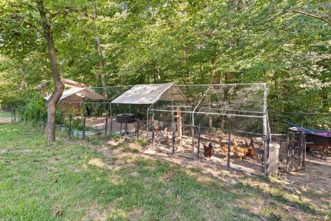 520 Thompson Lane Mitchell IN 47446