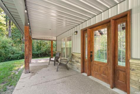 520 Thompson Lane Mitchell IN 47446
