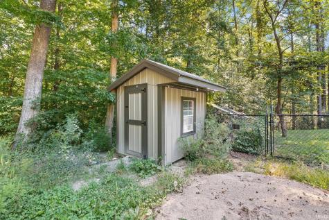520 Thompson Lane Mitchell IN 47446