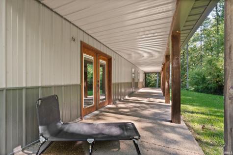520 Thompson Lane Mitchell IN 47446