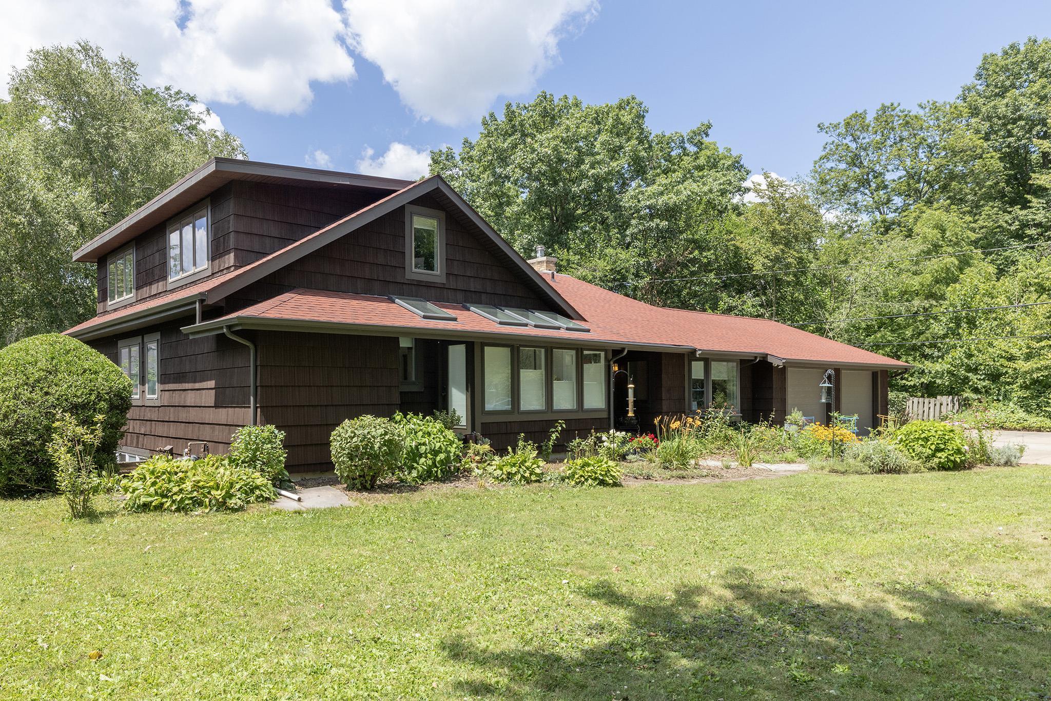 109 Carter Road Goshen IN 46526