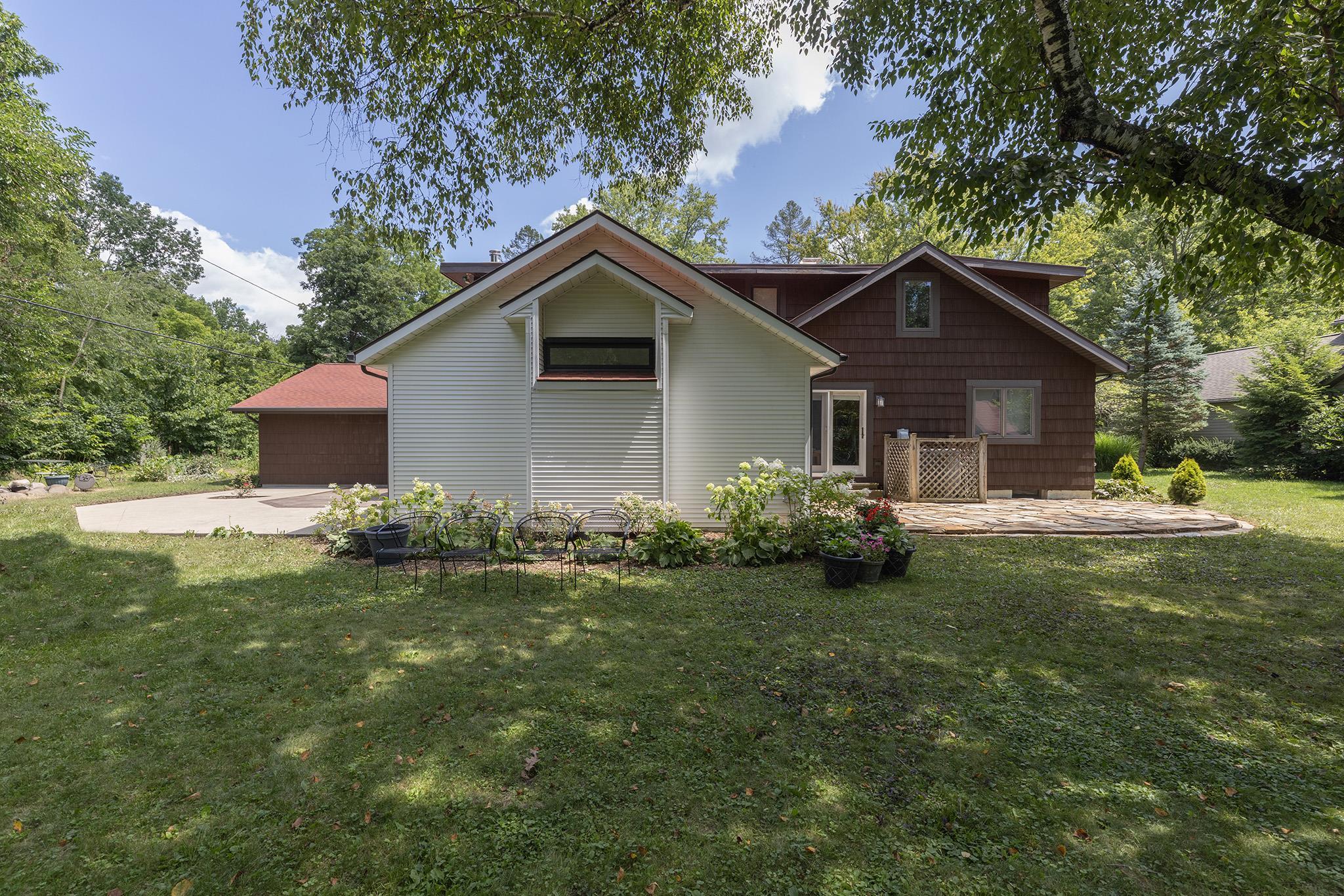 109 Carter Road Goshen IN 46526