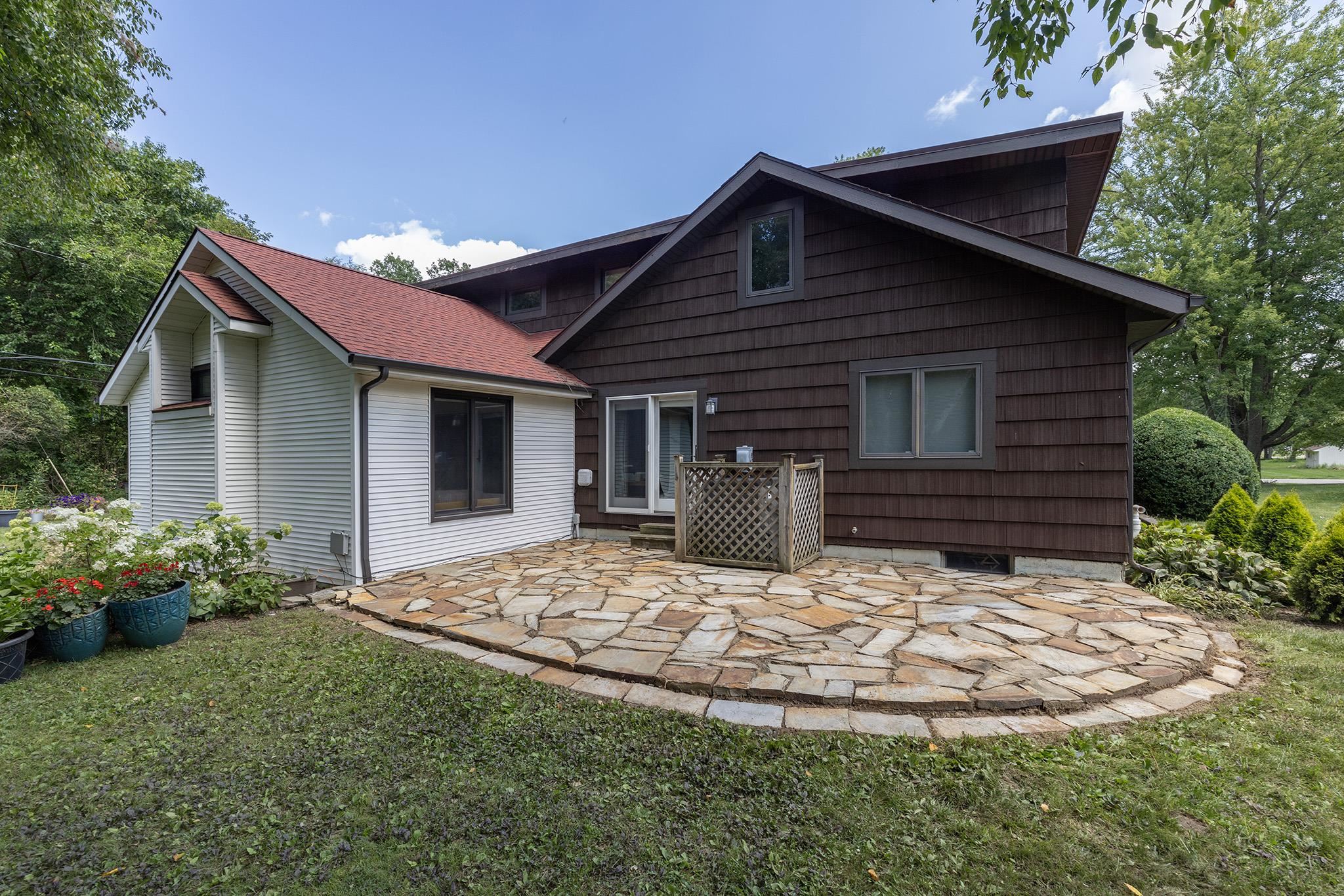 109 Carter Road Goshen IN 46526