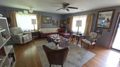 531 W Main Street Jasonville IN 47438