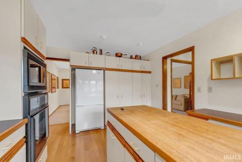 4304 E Walpole Lane Bloomington IN 47408