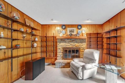 4304 E Walpole Lane Bloomington IN 47408