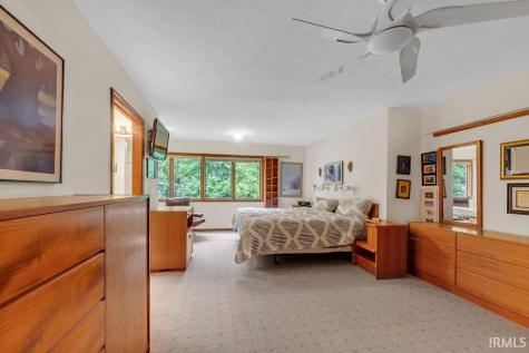 4304 E Walpole Lane Bloomington IN 47408