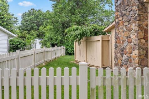 4304 E Walpole Lane Bloomington IN 47408