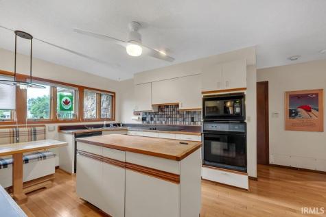 4304 E Walpole Lane Bloomington IN 47408