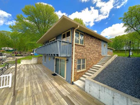 10502 N Corley Drive Monticello IN 47960