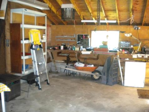 2722 E 450 North Road Marion IN 46952
