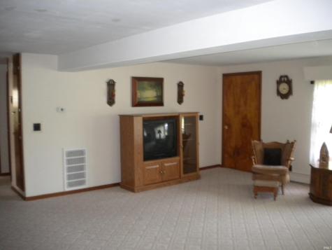 2722 E 450 North Road Marion IN 46952