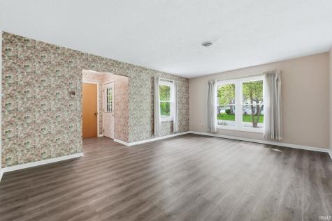 1818 Westgate Drive Fort Wayne IN 46808