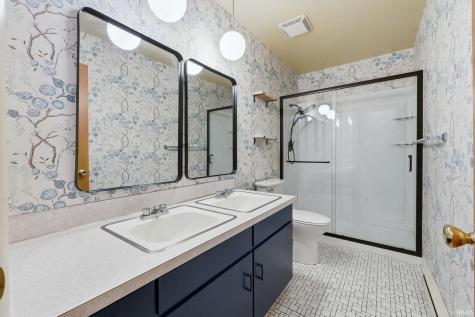 1818 Westgate Drive Fort Wayne IN 46808