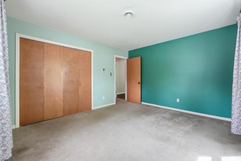 1818 Westgate Drive Fort Wayne IN 46808