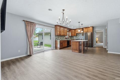 1818 Westgate Drive Fort Wayne IN 46808