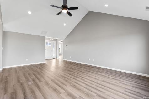 1194 Zenos Boulevard Fort Wayne IN 46818